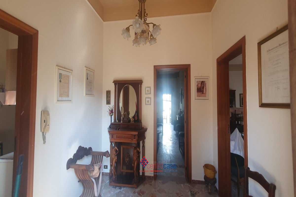 2 ingresso.jpg